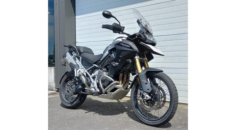 TRIUMPH TIGER 1200 RALLY PRO