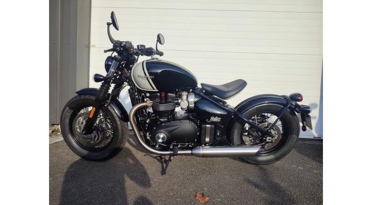 TRIUMPH Bonneville Bobber 1200