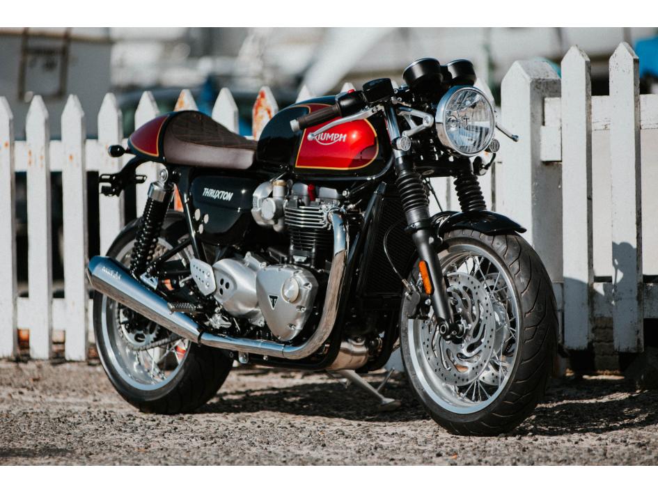 1200 THRUXTON CLASSIC VINTAGE