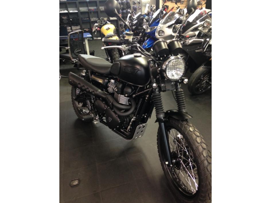 SCRAMBLER FULL MATT BLACK